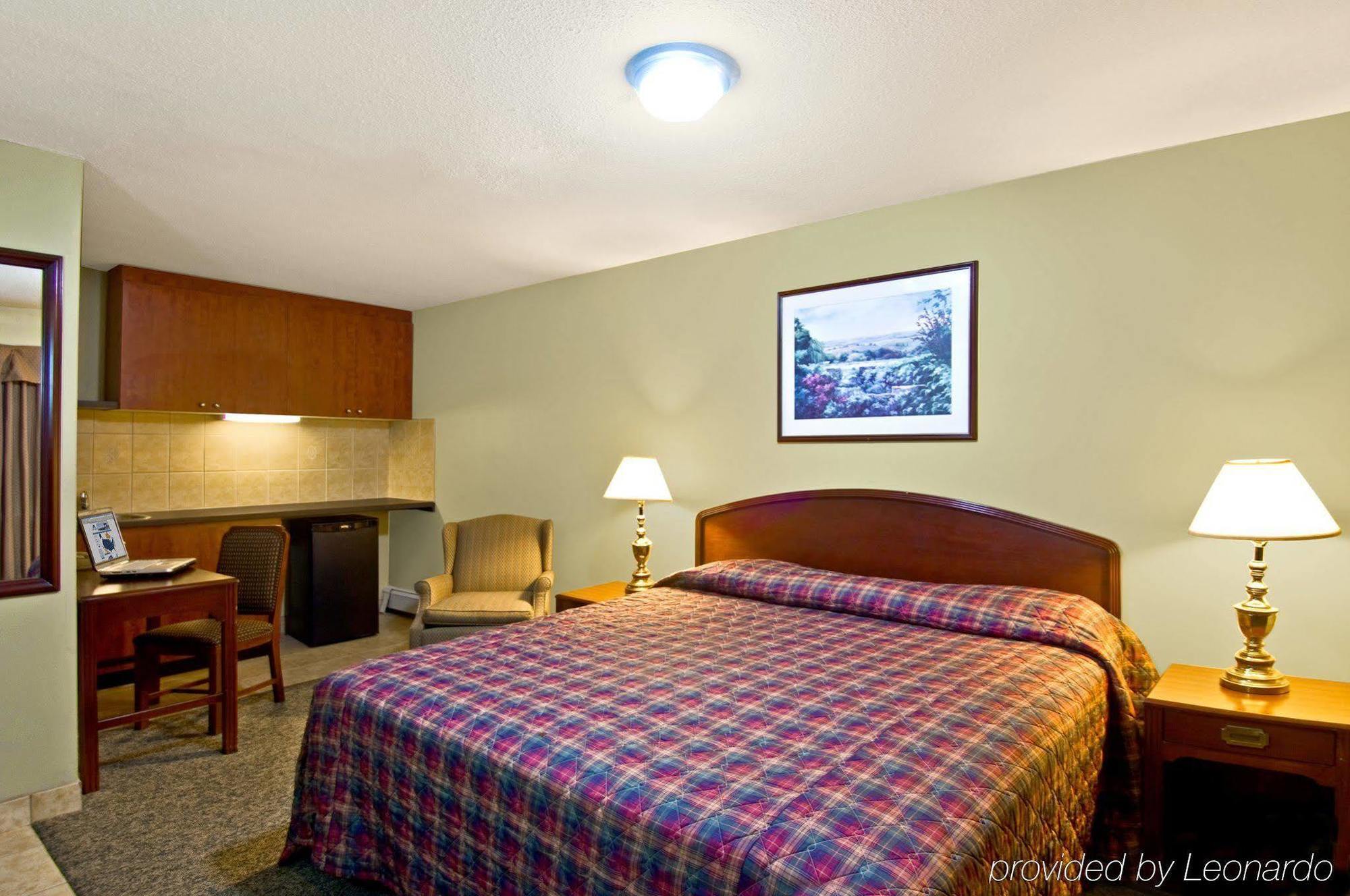 Burlington Inn Quarto foto